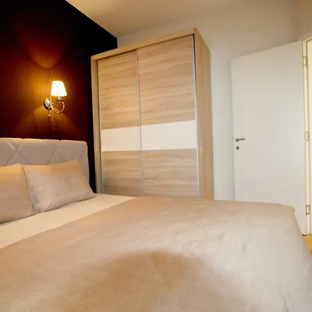 Temple 11 Lägenhet *